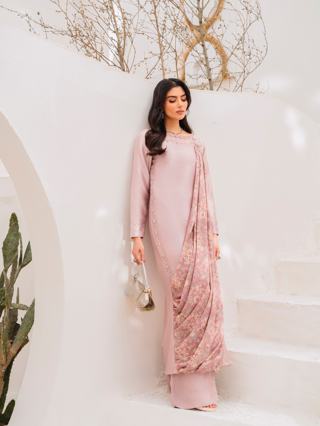 pink drape outfit- formal clothes-fashion designer-ayesha qamar