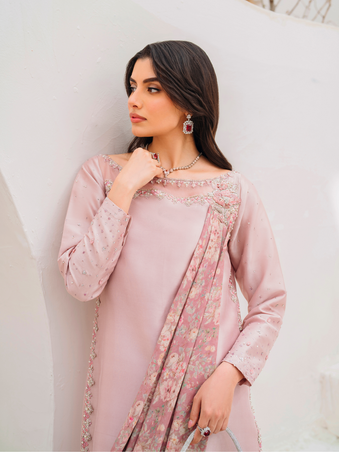 pink drape outfit- formal clothes-fashion designer-ayesha qamar